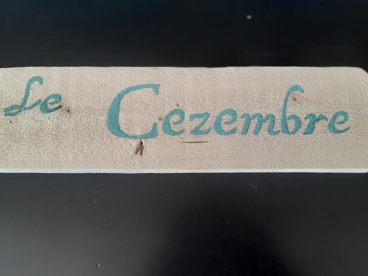 Le Cezembre Gite La Taniere Moidrey Ngoại thất bức ảnh